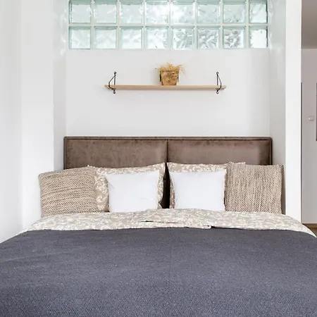 Nelly - Fontana * 贝尔格莱德