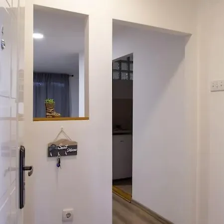 Appartement Nelly - Fontana Belgrade